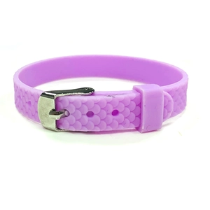 Macro shot of 10mm purple silicone wristband with fish scale texture and metal buckle