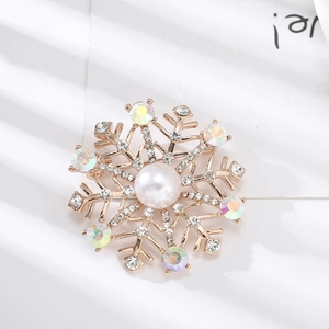 Broche flocon de neige en or rose avec perle blanche et cristaux brillants pour DIY