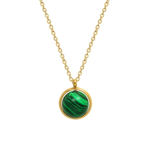 Collier minimaliste en titane doré avec pendentif sphérique rotatif en malachite
