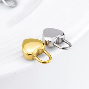 Polierte Herzanhänger aus Gold und Silber Edelstahl für DIY-Schmuck und Halsketten