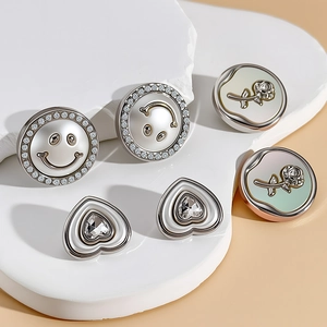Luxury Stainless Steel Alloy Rhinestone Smiley Face Rose Heart Buttons Decorative Fasteners For Clothing Jewelry Making DIY Accessories