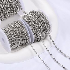 Cadenas de cuentas de ábaco de acero inoxidable plateado en tres carretes de plástico