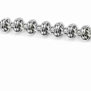 Macro view of stainless steel chain links with 11x8mm dimensions and 1.5mm wire gauge