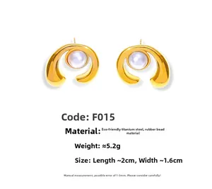 Spécifications des boucles d'oreilles dorées en forme de C avec perle et acier titane