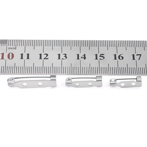 Tre dimensioni di supporti per spille in acciaio inossidabile per creazione di gioielli