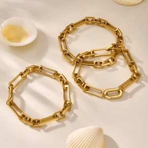 18 Karat vergoldetes Edelstahl-Gliederarmband mit Karabinerverschluss für Damen