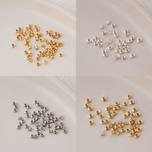 Macro di perline distanziatrici geometriche in oro e argento per creazione gioielli