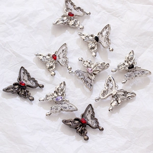 Kalligraphie Schmetterling Anhänger aus S925 Silber mit Tropfen Zirkon Edelstein