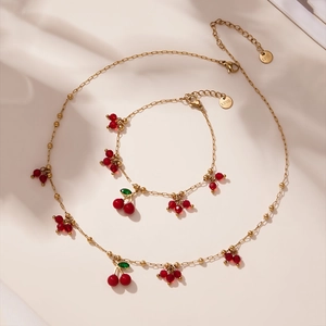 Moda Acciaio Inossidabile Ciliegia Ciondolo Collana Bracciale Gioielli Collezione Zirconia Perla di Vetro Accessorio Donna