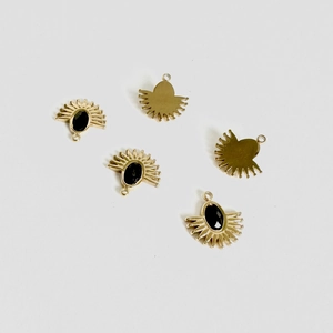 Set of 5 stainless steel sunburst pendants with black natural stone for DIY jewelry