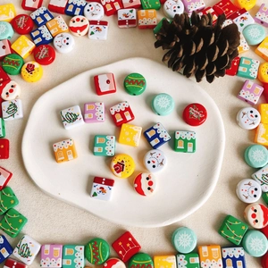 Perles de Noël DIY en Acrylique Père Noël Bonhomme de Neige Maison en Pain d'Épices Perles en Vrac pour Bijoux