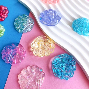 Ciondoli a conchiglia in resina glitterata per accessori capelli fai da te