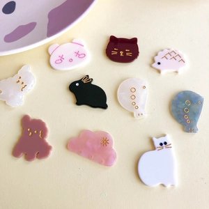 Cute cartoon animal acrylic DIY accessories with pearlescent mosaic texture finish