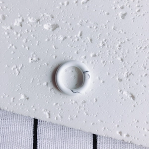 Detail of 20mm round spring ring with black marble texture for DIY accessory
