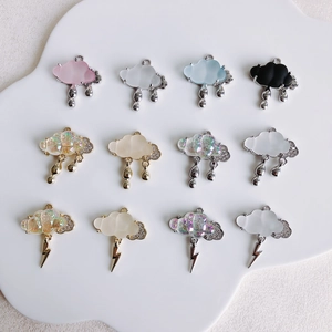 Ciondolo a Forma di Nuvola in Lega DIY Con Charms a Goccia e Fulmine in Resina Intarsiata di Strass per Collane e Portachiavi