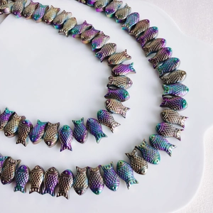 Perline di vetro cristallo a forma di pesce cangiante per la creazione di gioielli DIY