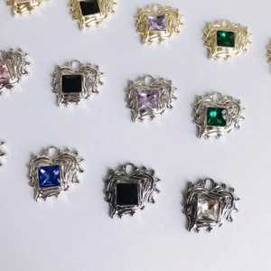 Irregular heart pendants with colorful zircon inlay for DIY fashion jewelry making