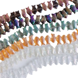 Perline colorate a forma di pesce 3D in vetro cristallo per creazione gioielli DIY