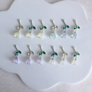 Ciondolo a Forma di Fiore di Mughetto e Tulipano Ciondolo in Lega di Resina Iridescente con Strass per Creazione di Gioielli Fai da Te