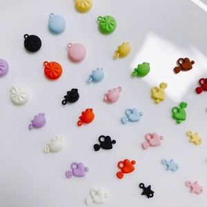 Mini pendentifs colorés en alliage formes variées pour création bijoux DIY