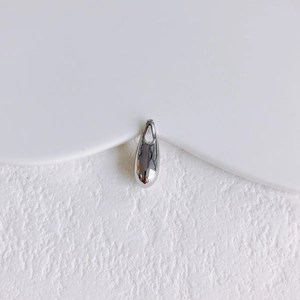 Polished silver teardrop pendant with metallic mirror finish for DIY jewelry making