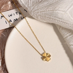 Elegant 18k gold-plated clover necklace with dual-texture polished heart leaves