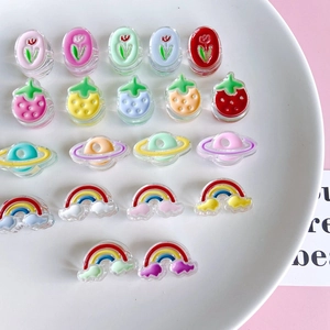 DIY kleurrijke hars bedeltjes set tulp aardbei planeet en regenboog voor haaraccessoires