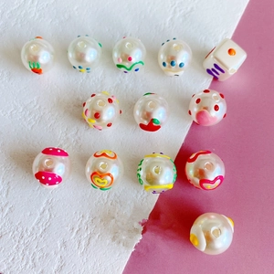 DIY colorful painted imitation pearl beads with hearts and dots for handmade jewelry crafts