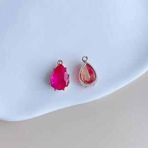 Détail de pendentifs en cristal en forme de goutte avec bordure dorée pour bijoux DIY