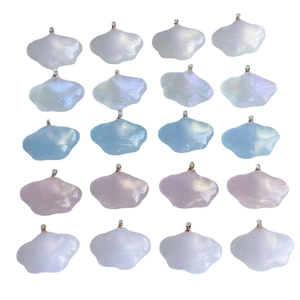 Lot de 20 pendentifs nuages nacrés DIY en blanc bleu et violet avec boucles en métal