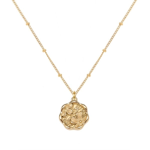 Collana minimalista con ciondolo a fiore di pesco placcata oro 18 carati e catena sottile