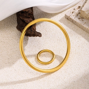 Minimalist Matte Gold Stainless Steel Bracelet And Ring For Women Elegant Plain Frosted Bangle Light Luxury Fashion Jewelry
