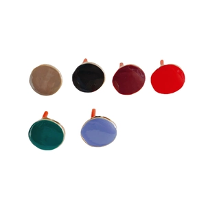Accessoires de boucles d'oreilles ronds en alliage coloré avec bords dorés en six couleurs