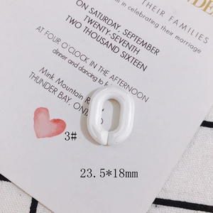 Detail of 23.5x18mm cream white oval open link resin pendant for DIY jewelry making