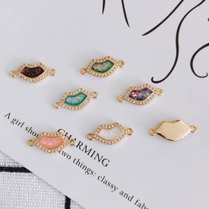 Colorful zircon-encrusted lip charm pendants for DIY necklaces and bracelet crafts