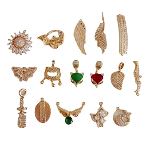 Selection of 18K gold-plated DIY pendants with cubic zirconia and pearl shell details