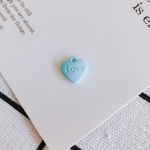 Ciondolo LOVE a cuore azzurro con anello superiore per gioielli fai-da-te