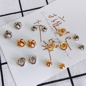 Cuentas Espaciadoras de Cobre Bañado en Oro de 14K con Nudo de Cuerda Retorcido Anillos Entrelazados Amuletos para Bricolaje Pendientes Collar Accesorios de Joyería