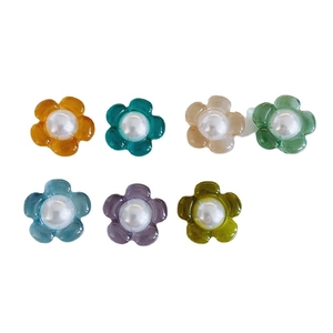 Set van kleurrijke harsbloem DIY bedeltjes met parel voor haaraccessoires