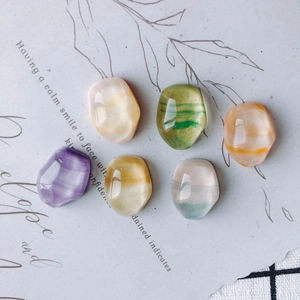 Perle di resina sfaccettate irregolari per gioielli fai-da-te in sei colori pastello tenui