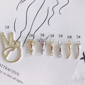 Legierung Handgeste Und Horn Anhänger Charms Für DIY Schmuckherstellung Victory OK Rock Horn Gold Silber Anhänger Schmuckmaterial