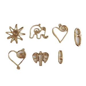 DIY vergulde bedels set met olifanten, zonnen en harten voor het maken van sieraden
