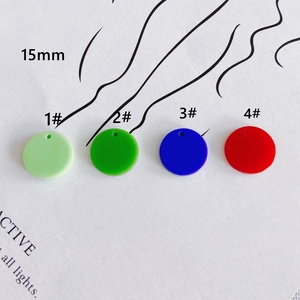 Kleurrijke ronde acrylhars hangers van 15mm met gaten voor DIY-sieraden maken