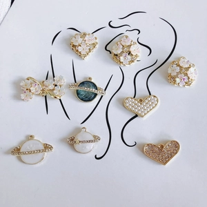 DIY Alloy Enamel Flower Heart Planet Pendants With Rhinestones Artificial Pearls Jewelry Making Charms For Necklace Bracelet Accessories