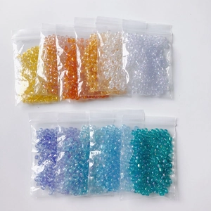 Σετ κοσμημάτων DIY με 10 χρώματα 4mm χάντρες ουράνιο τόξο σε διαφανείς σακούλες