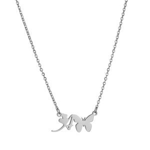 Collar con letra del alfabeto plateado pulido y colgante de mariposa en cadena de eslabones