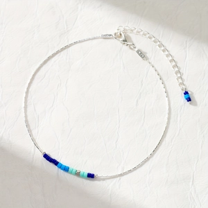 Bracelet bohème en argent S925 avec perles en cristal bleu et fermoir mousqueton chic