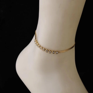 18K gold plated snake chain anklet for women featuring eleven round green emeralds
