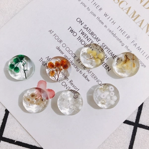 DIY resin flower charms with dried flowers and gems for earrings making jewelry