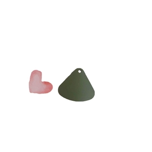 DIY jewelry parts featuring a dark green fan pendant and pink heart charm in matte alloy